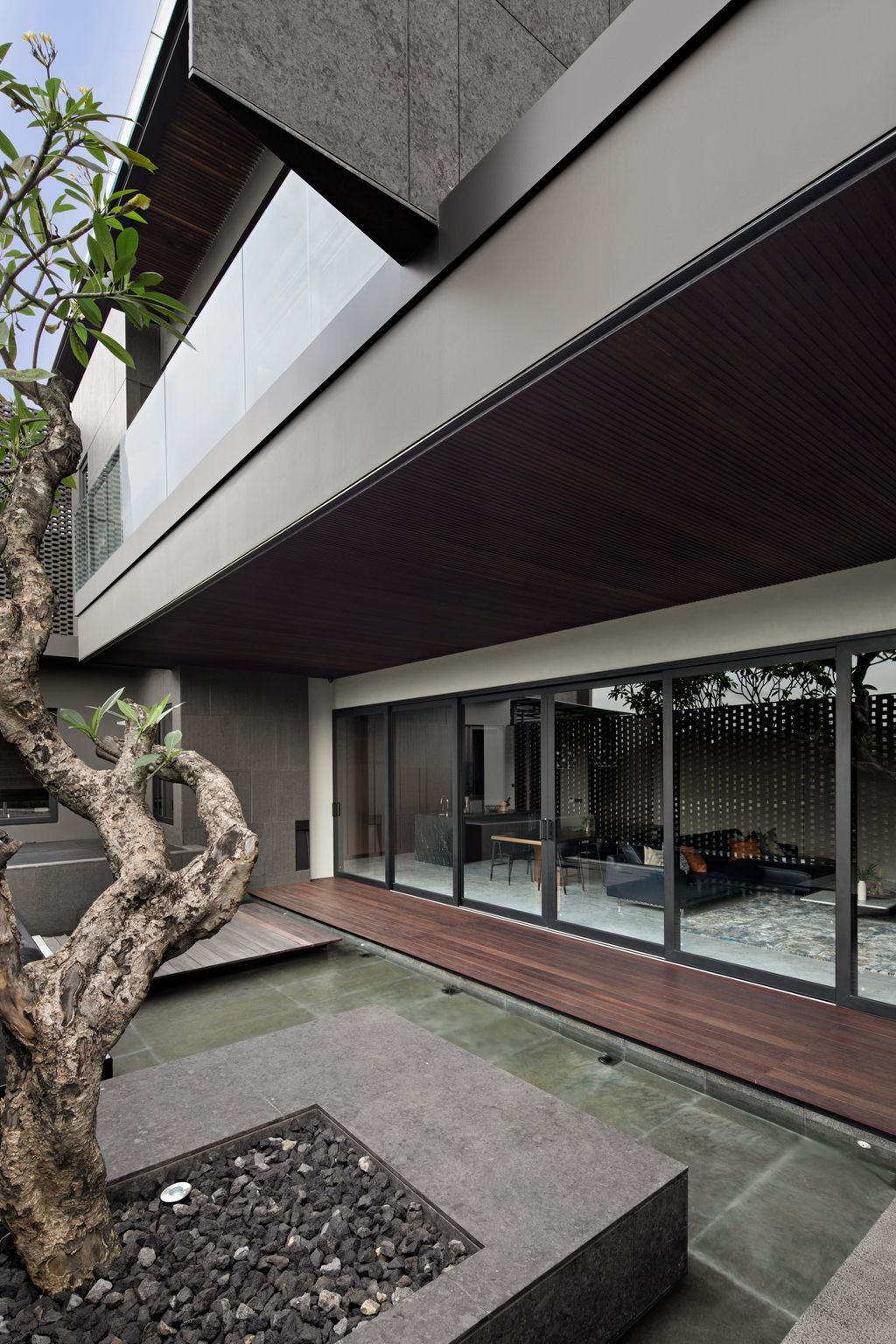 FW House a Sophisticated Home for Elegant Personality by Licht Studio 5
