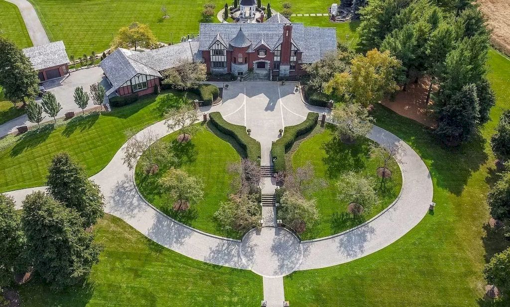 The Palatial Mansion in Ontario is a breathtaking home now available for sale. This home is located at 6793 Wellington Rd #34, Cambridge, ON N3C 2V4, Canada