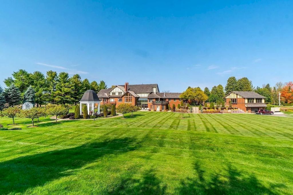The Palatial Mansion in Ontario is a breathtaking home now available for sale. This home is located at 6793 Wellington Rd #34, Cambridge, ON N3C 2V4, Canada