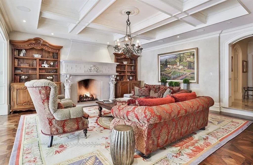 The Incredible Parisian Chateau in Ontario is a waterfront home now available for sale. This home is located at 2064 Lakeshore Rd E, Oakville, ON L6J 1M3, Canada