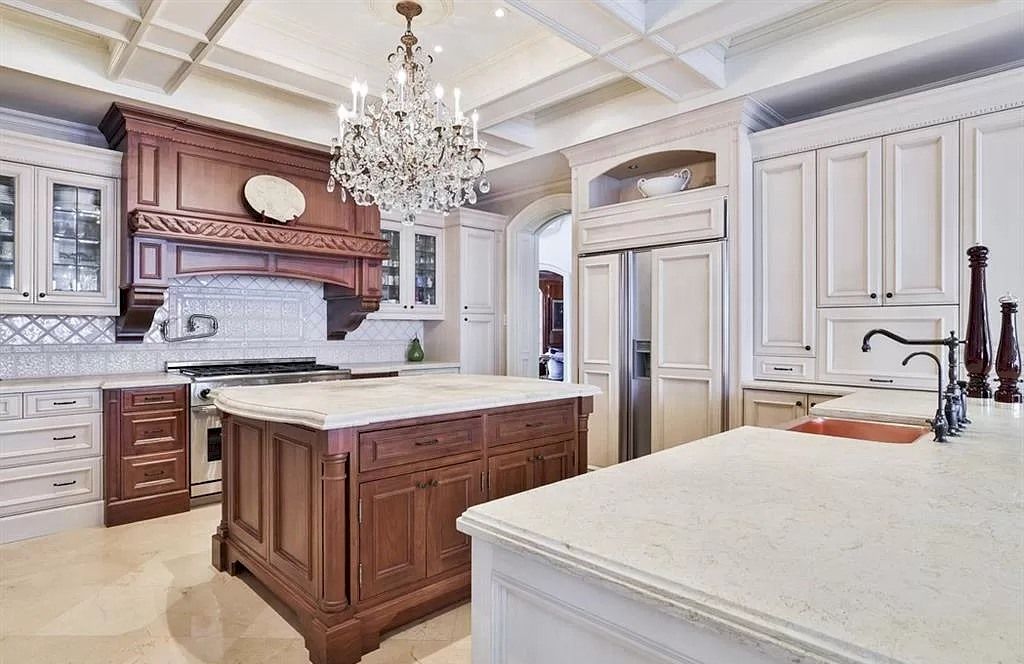 The Incredible Parisian Chateau in Ontario is a waterfront home now available for sale. This home is located at 2064 Lakeshore Rd E, Oakville, ON L6J 1M3, Canada