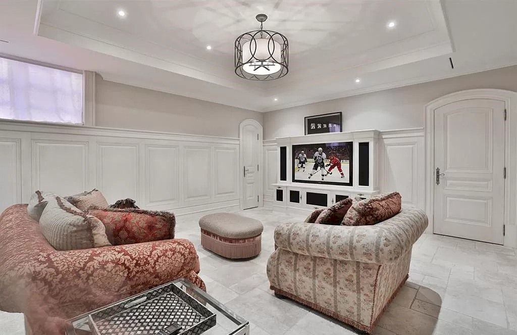 The Incredible Parisian Chateau in Ontario is a waterfront home now available for sale. This home is located at 2064 Lakeshore Rd E, Oakville, ON L6J 1M3, Canada