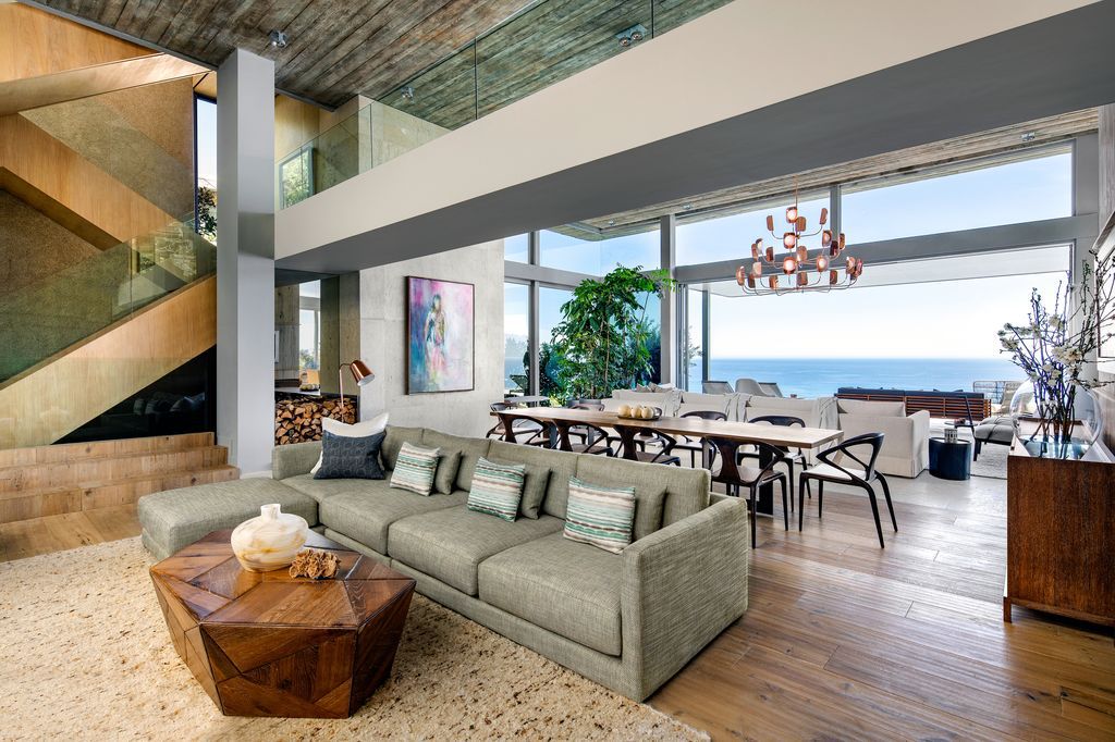Kloof 145 House with Spectacular Ocean and Mountain Views by SAOTA