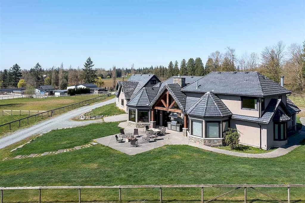 The Fantastic House in Langley is an amazing home now available for sale. This home is located at 2866 256th St, Langley, BC V4W 1Y4, Canada