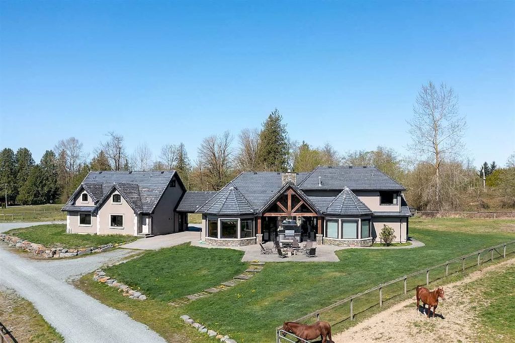 The Fantastic House in Langley is an amazing home now available for sale. This home is located at 2866 256th St, Langley, BC V4W 1Y4, Canada
