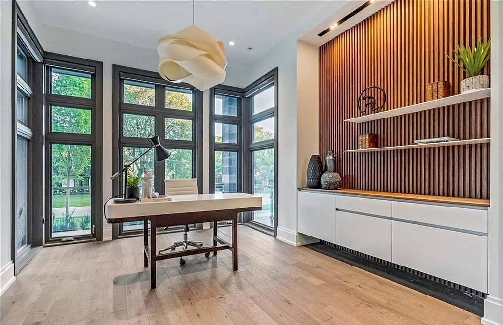 The Spectacular Custom Built Home in Mississauga is a state-of-the-art design home now available for sale. This home is located at 267 Kenollie Ave, Mississauga, ON L5G 2J1, Canada