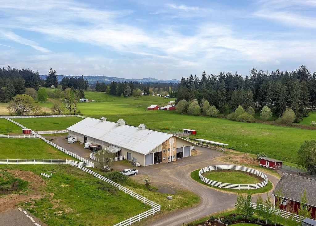 The Astonishing Modern Home in Oregon was crafted using the highest quality materials & attention to detail now available for sale. This home is located at 10676 NW Valley Vista Rd, Hillsboro, Oregon