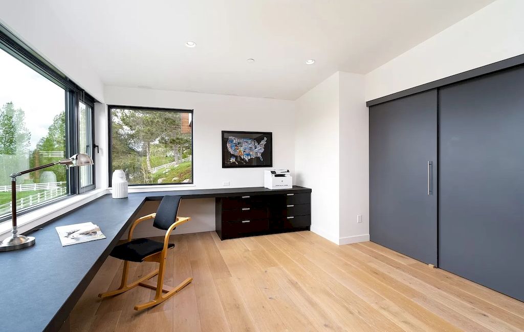 The Astonishing Modern Home in Oregon was crafted using the highest quality materials & attention to detail now available for sale. This home is located at 10676 NW Valley Vista Rd, Hillsboro, Oregon