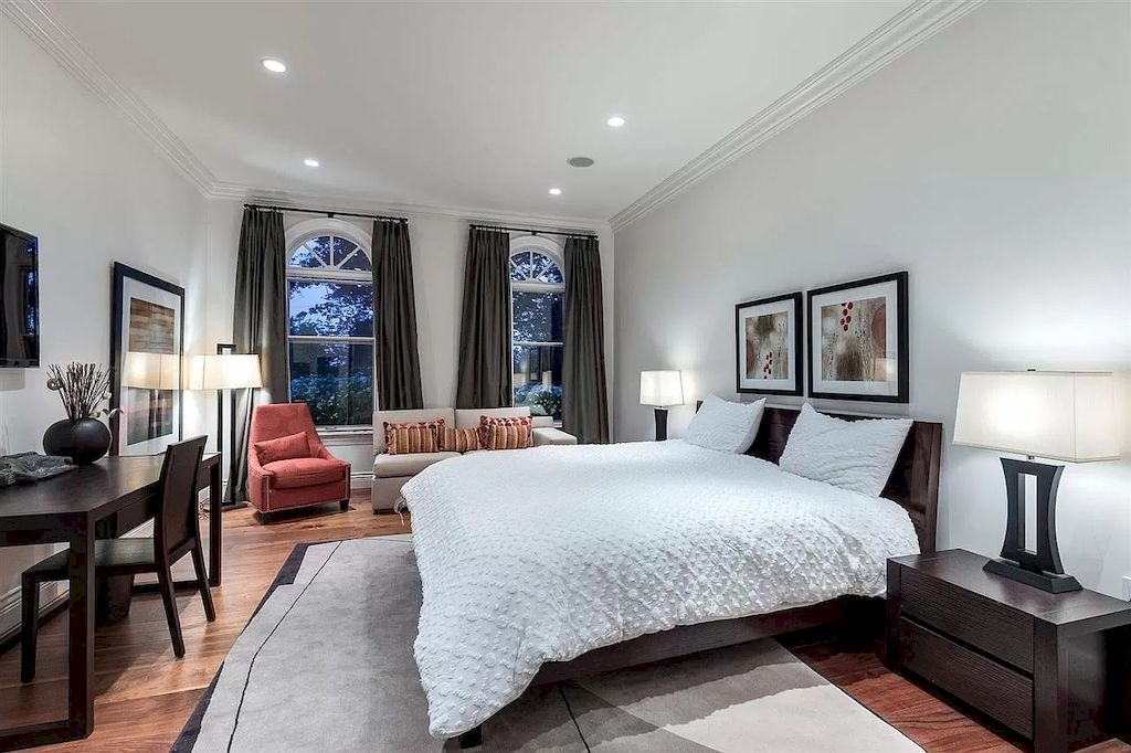The Spectacular West Vancouver House is a world-class property now available for sale. This home is located at 2929 Mathers Ave, West Vancouver, BC V7V 2J7, Canada