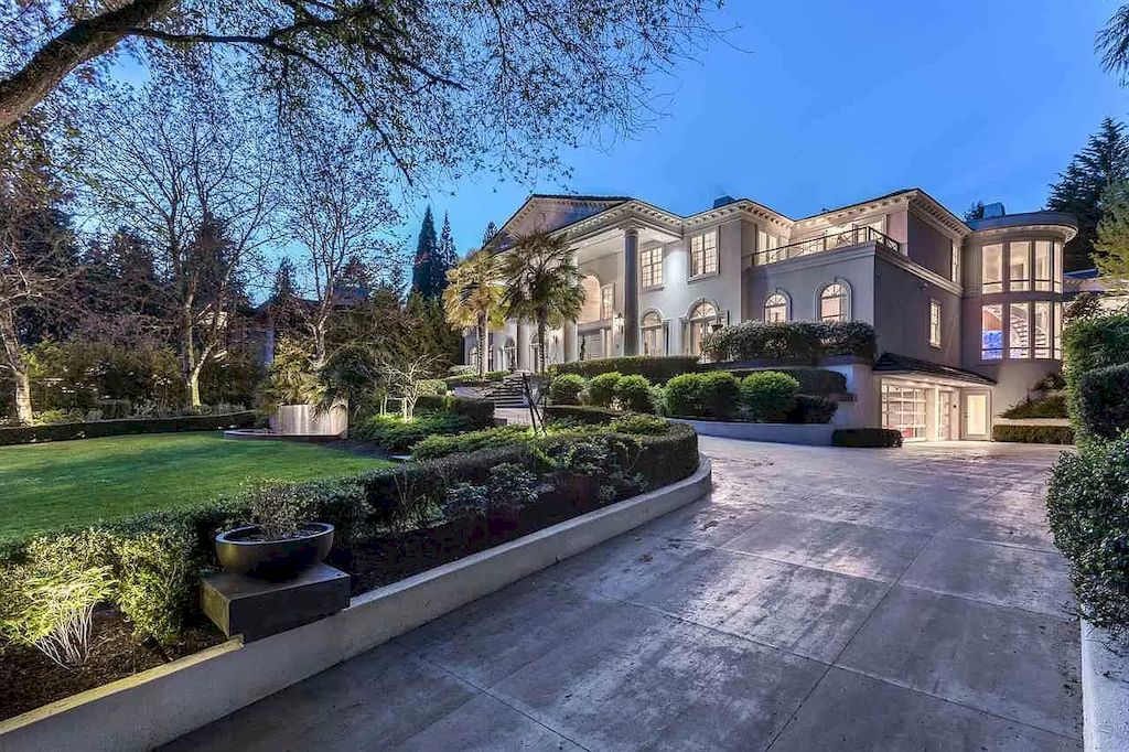 The Spectacular West Vancouver House is a world-class property now available for sale. This home is located at 2929 Mathers Ave, West Vancouver, BC V7V 2J7, Canada