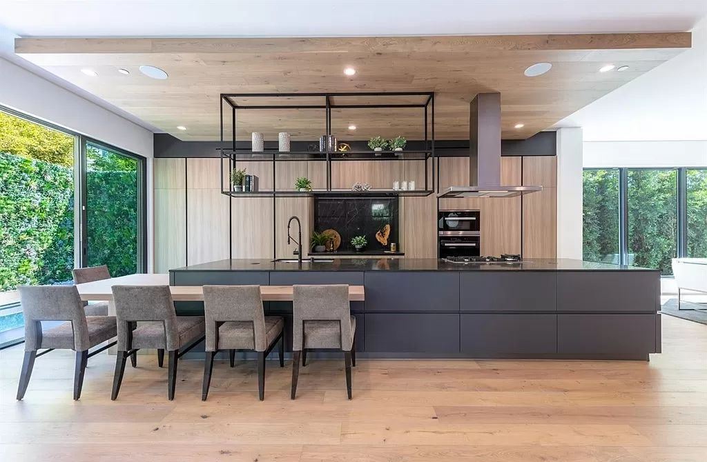 The Los Angeles Home is a new construction in the heart of Beverly Grove, designed and built by Arzuman Brothers now available for sale. This home located at 812 N La Jolla Ave, Los Angeles, California