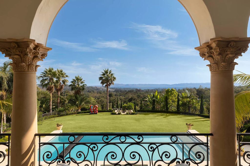 This 33500000 Iconic Montecito Villa in Santa Barbara is a truly Unparalleled Paradise 15