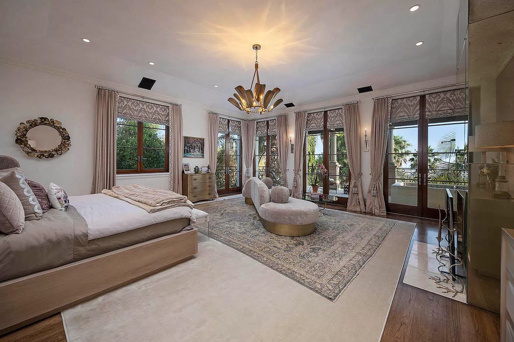 This 33500000 Iconic Montecito Villa in Santa Barbara is a truly Unparalleled Paradise 18