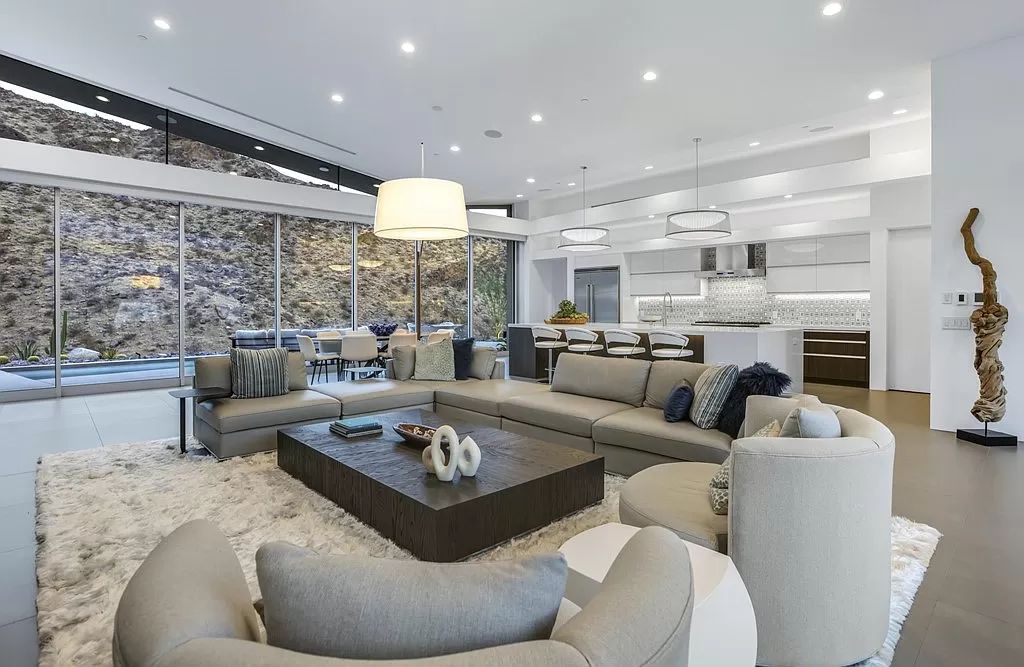The Palm Springs Home is a bespoke Brian Foster Designs home at Pinnacle offers the most premium lot location with 360 degree mountain views now available for sale. This home located at 1747 Pinnacle Point, Palm Springs, California