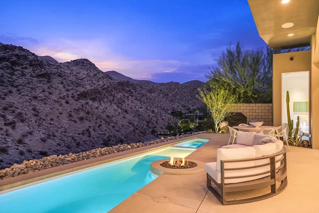 The Palm Springs Home is a bespoke Brian Foster Designs home at Pinnacle offers the most premium lot location with 360 degree mountain views now available for sale. This home located at 1747 Pinnacle Point, Palm Springs, California