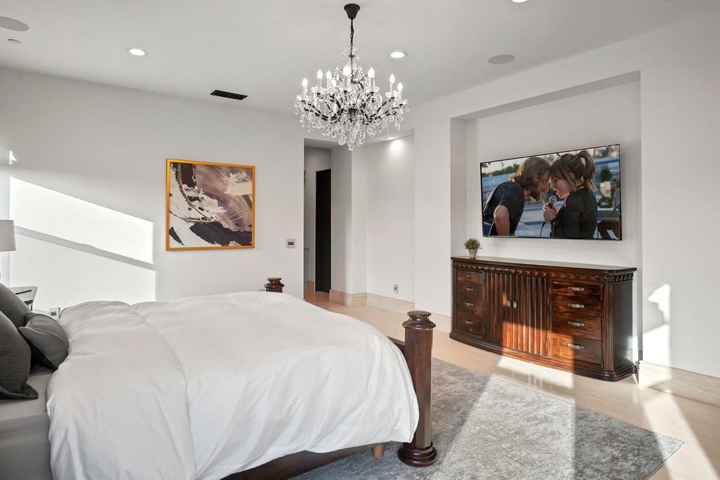 The Newport Beach Home is a compound-like residence boasts impeccable design in the Upper Back Bay with premium finishes throughout now available for sale. This home located at 20101 SW Cypress St, Newport Beach, California