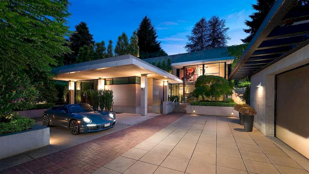 The Eco-Friendly Homes in Vancouver is an architectural masterpiece now available for sale. This home is located at 3633 Selkirk St, Vancouver, BC V6H 2Y9, Canada