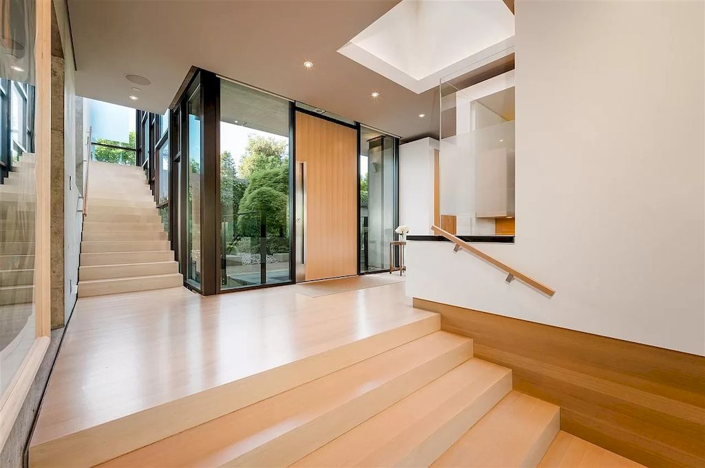 The Eco-Friendly Homes in Vancouver is an architectural masterpiece now available for sale. This home is located at 3633 Selkirk St, Vancouver, BC V6H 2Y9, Canada