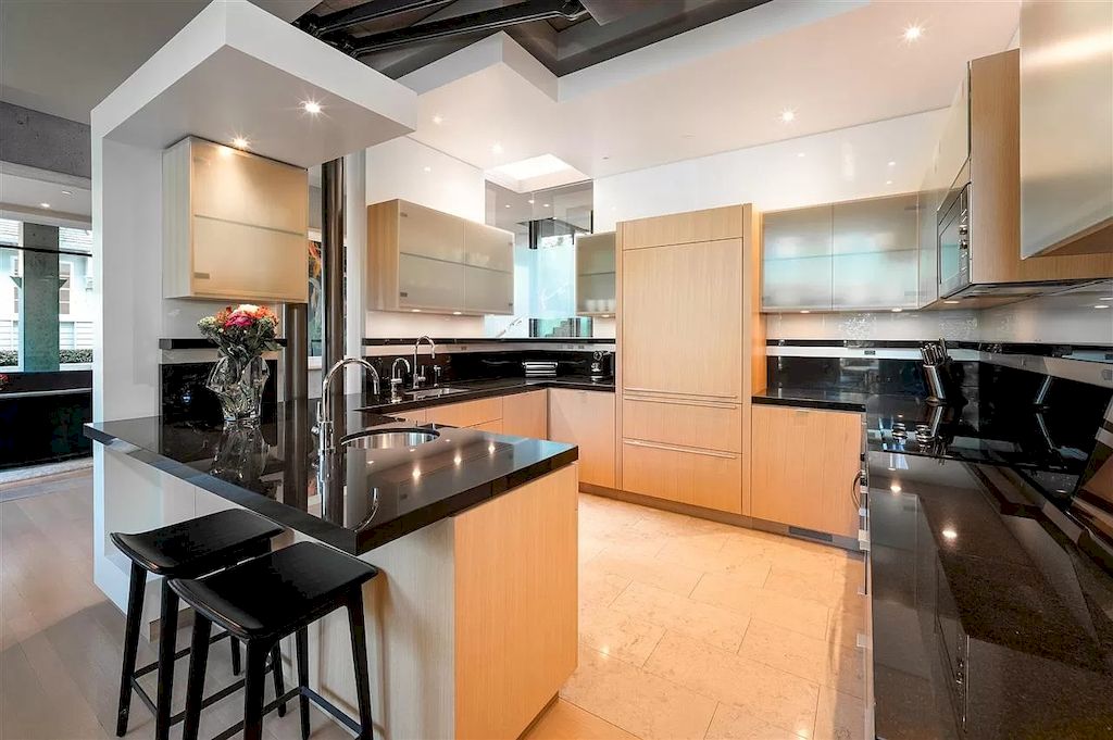 The Eco-Friendly Homes in Vancouver is an architectural masterpiece now available for sale. This home is located at 3633 Selkirk St, Vancouver, BC V6H 2Y9, Canada