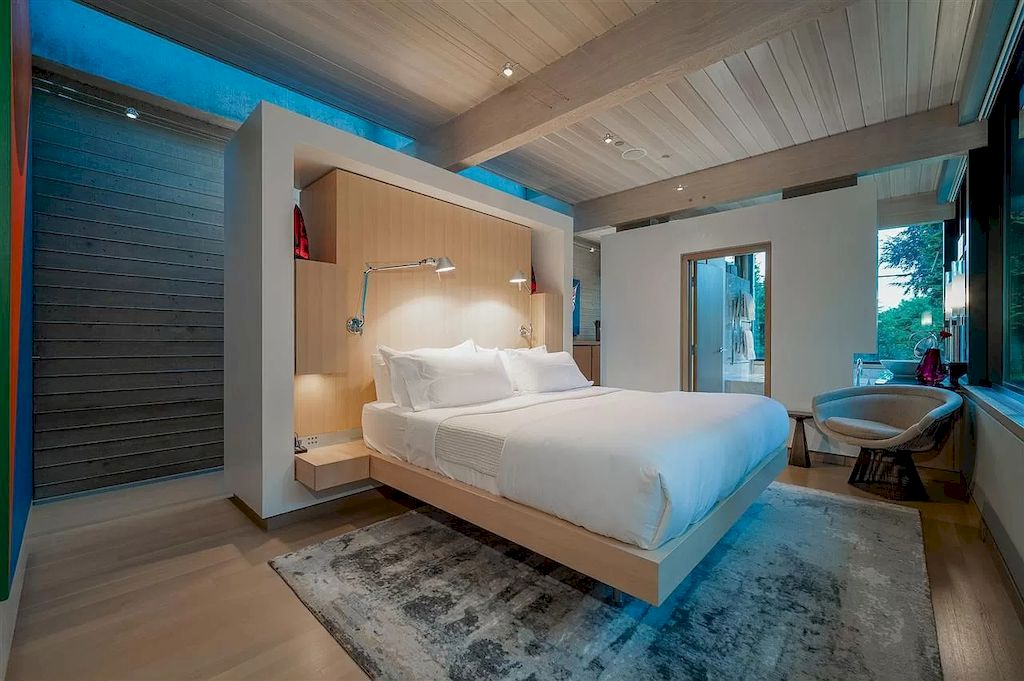 The Eco-Friendly Homes in Vancouver is an architectural masterpiece now available for sale. This home is located at 3633 Selkirk St, Vancouver, BC V6H 2Y9, Canada