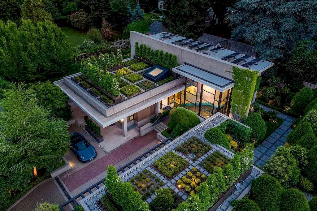 The Eco-Friendly Homes in Vancouver is an architectural masterpiece now available for sale. This home is located at 3633 Selkirk St, Vancouver, BC V6H 2Y9, Canada