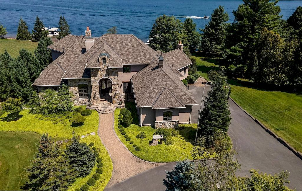 Magnificent Lakefront Property in Maryland Hits Market for $4,900,000