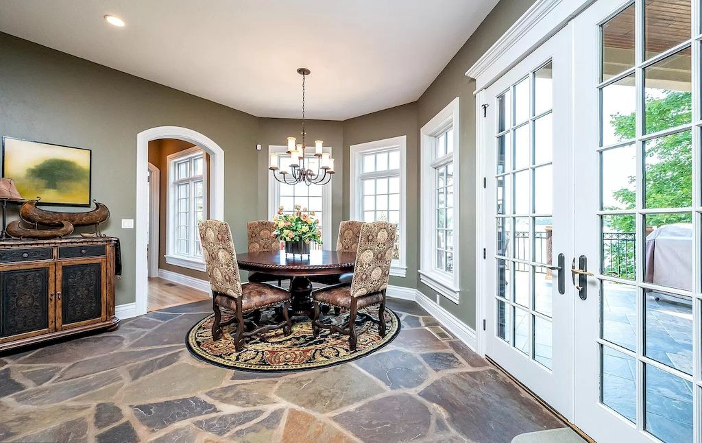 Magnificent Lakefront Property in Maryland Hits Market for $4,900,000