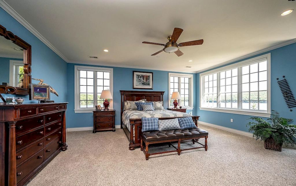 Magnificent Lakefront Property in Maryland Hits Market for $4,900,000