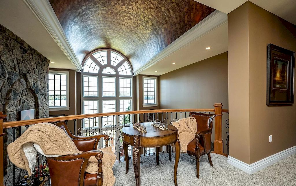 Magnificent Lakefront Property in Maryland Hits Market for $4,900,000