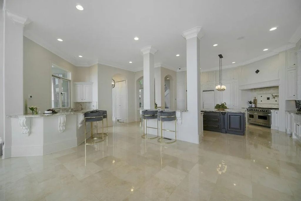 Exquisite Details Used with Finest Materials in this $6,985,000 Exclusive Lakeside Residence in North Carolina