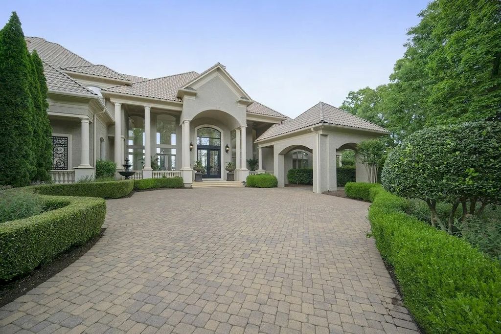 Exquisite Details Used with Finest Materials in this $6,985,000 Exclusive Lakeside Residence in North Carolina