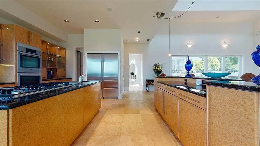 Incredible Panoramic City Views from this Gorgeous $3,395,000 European-style Modern Home at the Top of Sweat Mountain, Georgia