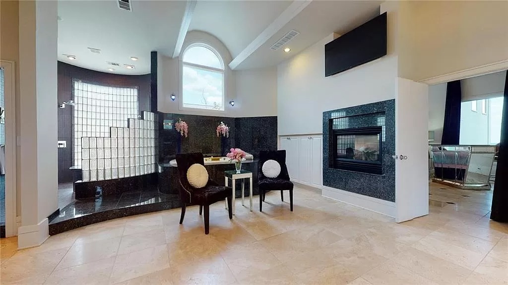 Incredible Panoramic City Views from this Gorgeous $3,395,000 European-style Modern Home at the Top of Sweat Mountain, Georgia
