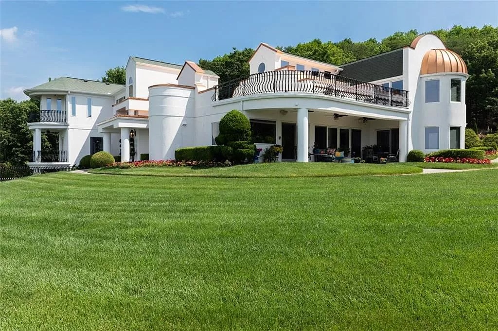Incredible Panoramic City Views from this Gorgeous $3,395,000 European-style Modern Home at the Top of Sweat Mountain, Georgia