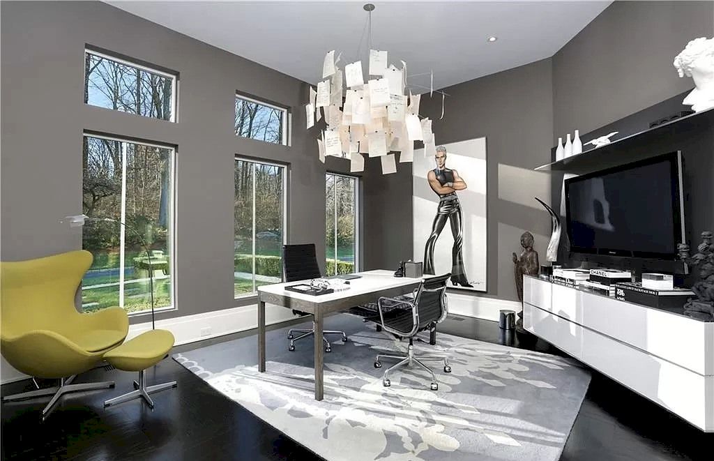 Luxury in Combination with Leading-edge Architecture Create Distinct Flavors to This $3,750,000 Estate in Connecticut