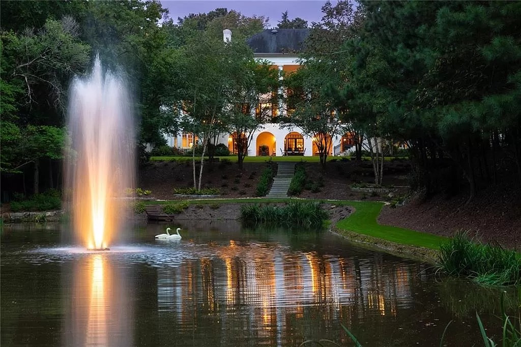 Georgia Magnificent Estate with Private Pond and Dock on Market for $5,695,000