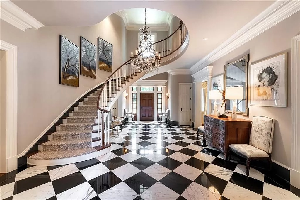 Georgia Magnificent Estate with Private Pond and Dock on Market for $5,695,000