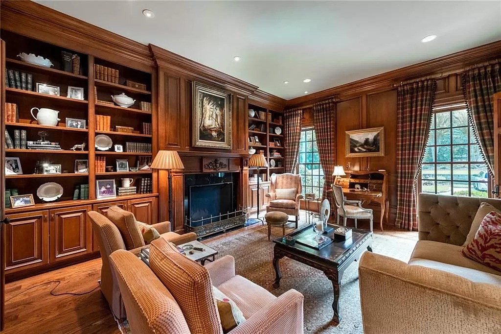 Georgia Magnificent Estate with Private Pond and Dock on Market for $5,695,000