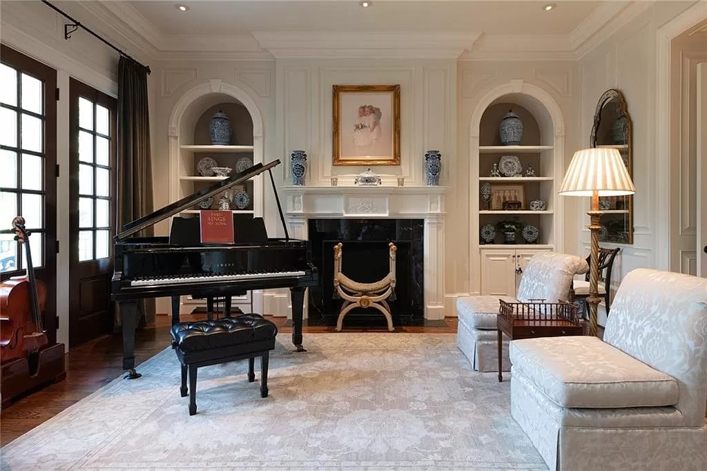 Georgia Magnificent Estate with Private Pond and Dock on Market for $5,695,000