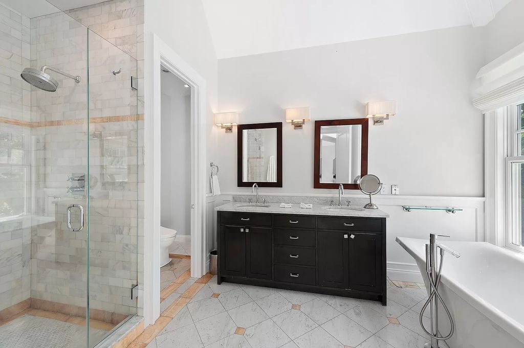 53 Lincoln St Sag Harbor NY 11963 1