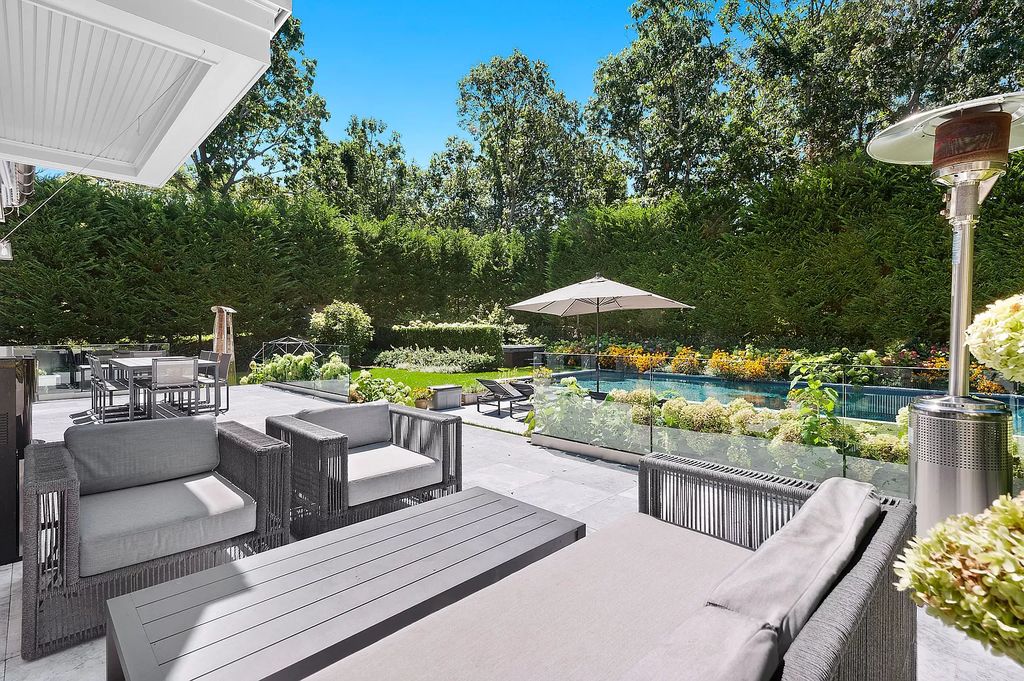 53 Lincoln St Sag Harbor NY 11963 10