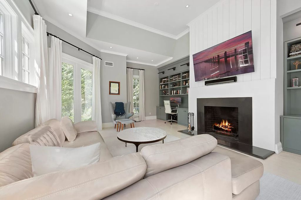 53 Lincoln St Sag Harbor NY 11963 16