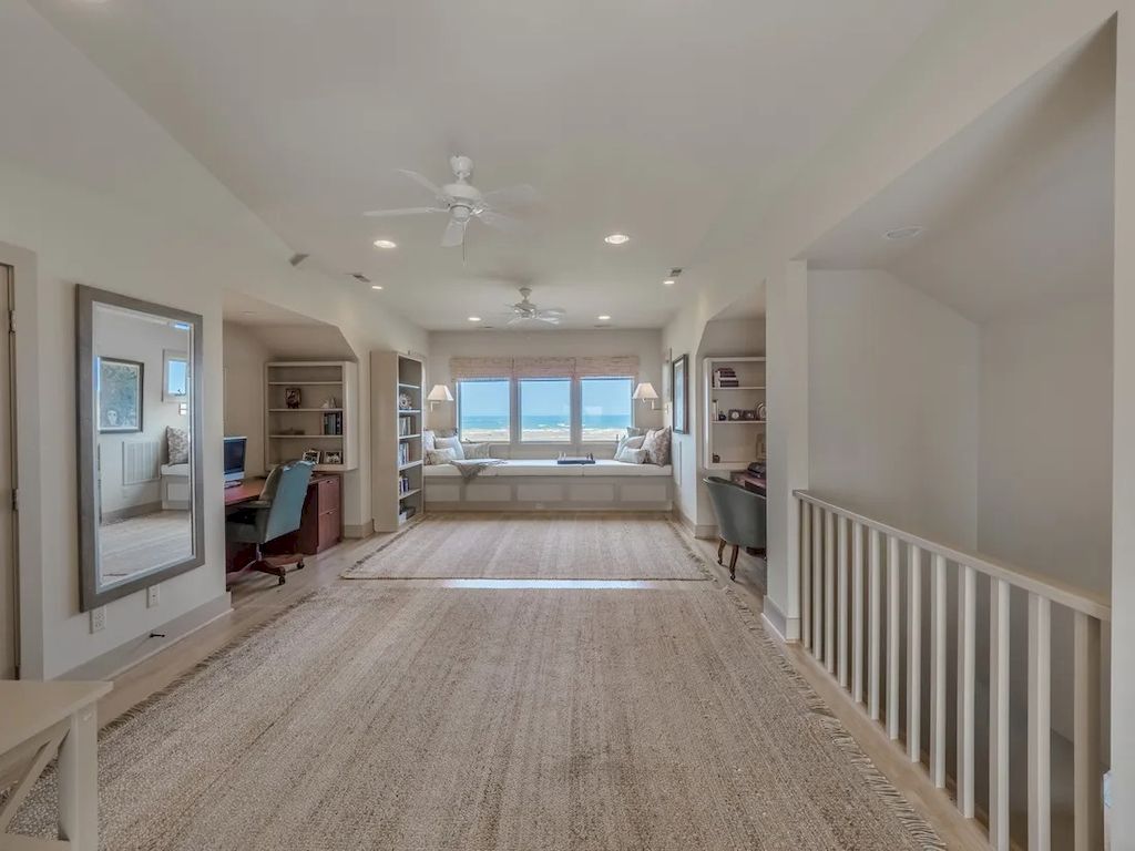 Spectacular Oceanfront Home in North Carolina Priced at $4,500,000