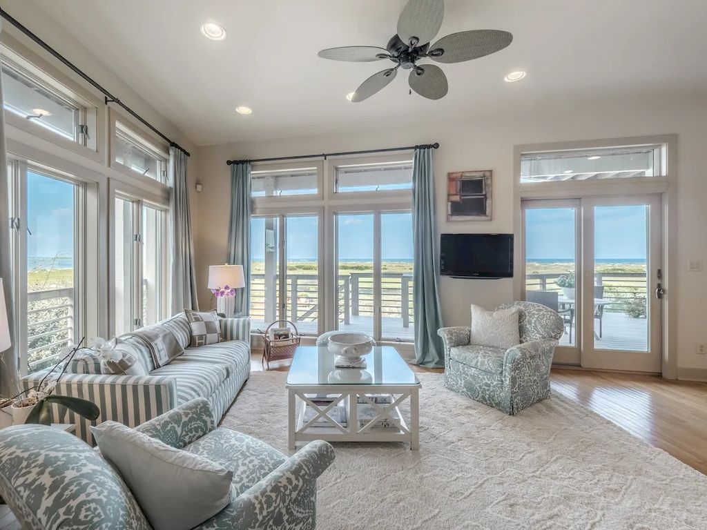 Spectacular Oceanfront Home in North Carolina Priced at $4,500,000