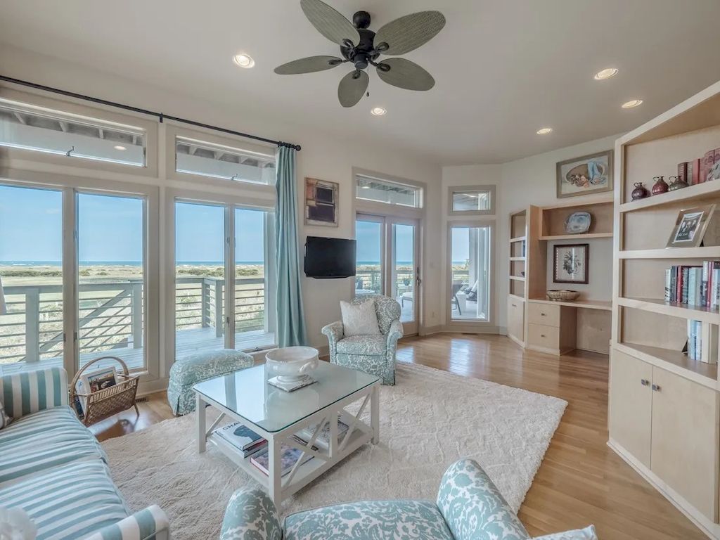 Spectacular Oceanfront Home in North Carolina Priced at $4,500,000