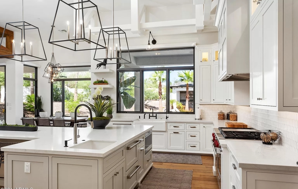 Marvelous Arizona homes offering majestic mountain views hits Market for $6,499,999