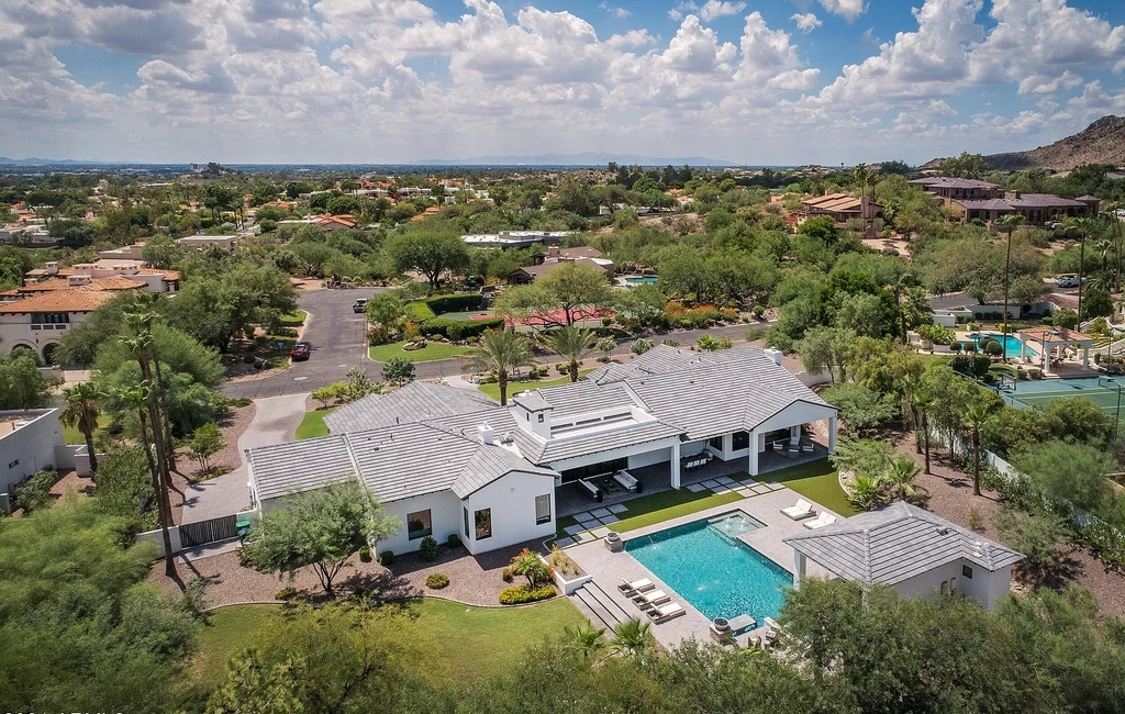 Marvelous Arizona homes offering majestic mountain views hits Market for $6,499,999