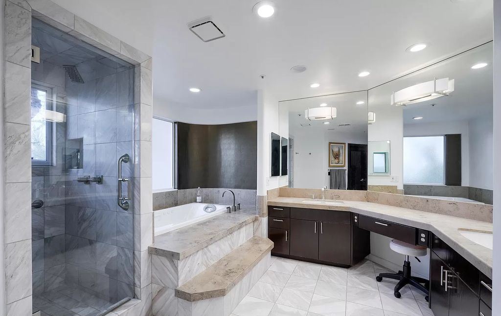 Breathtaking contemporary home in Arizona delights with million dollar views for Sale at $3,900,000