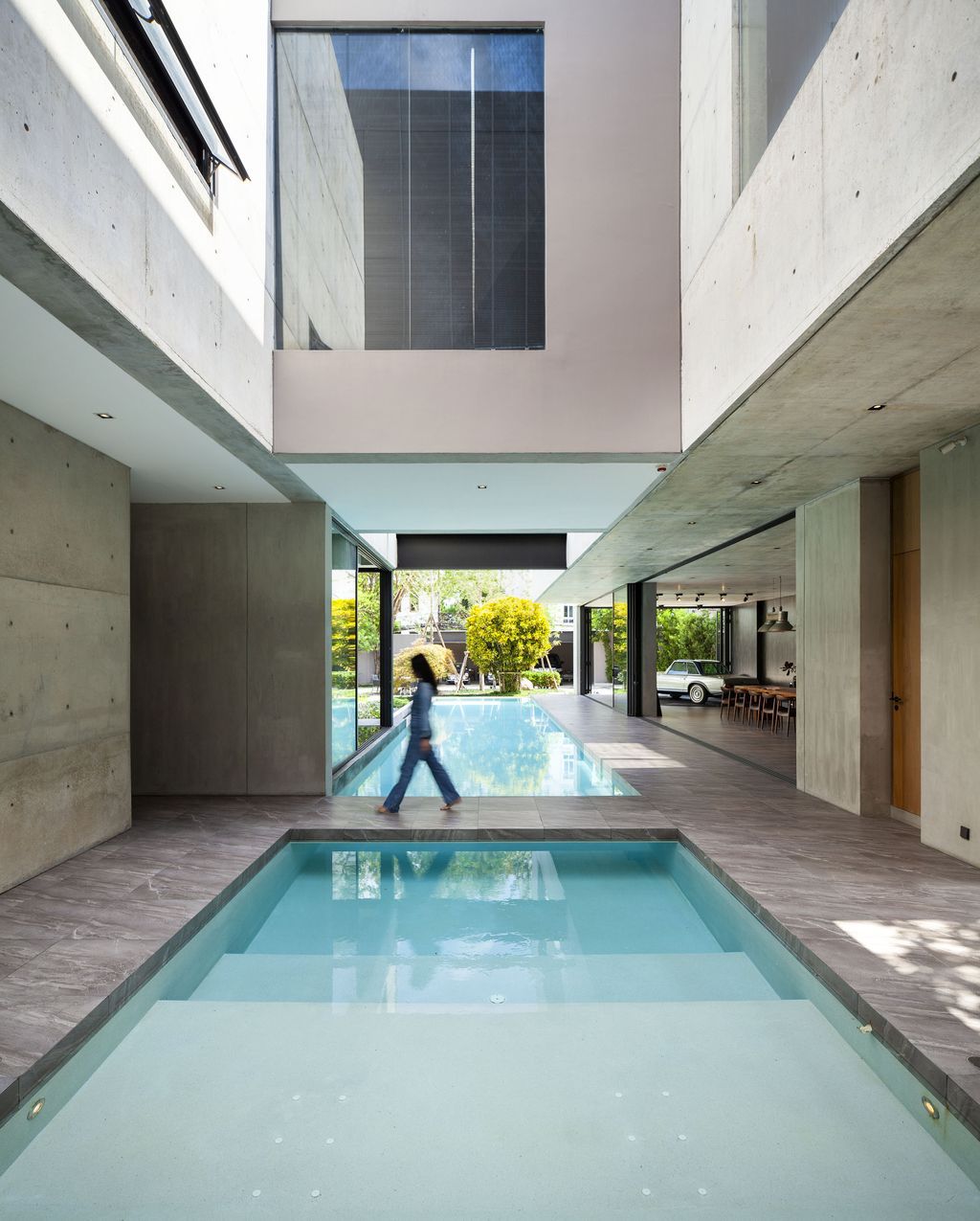 Baan Akat Yen residence filled with comfort cool breezes by Studio Krubka 15