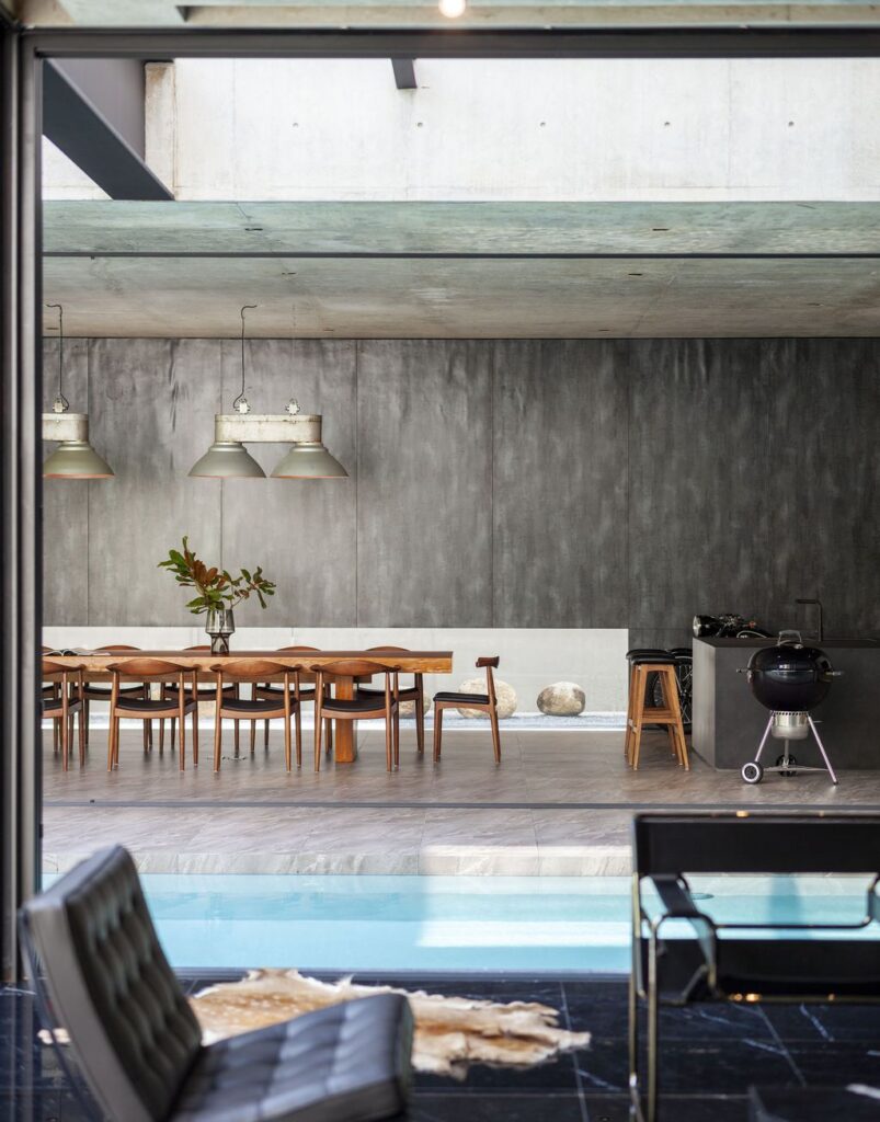 Baan Akat Yen residence filled with comfort cool breezes by Studio Krubka 21